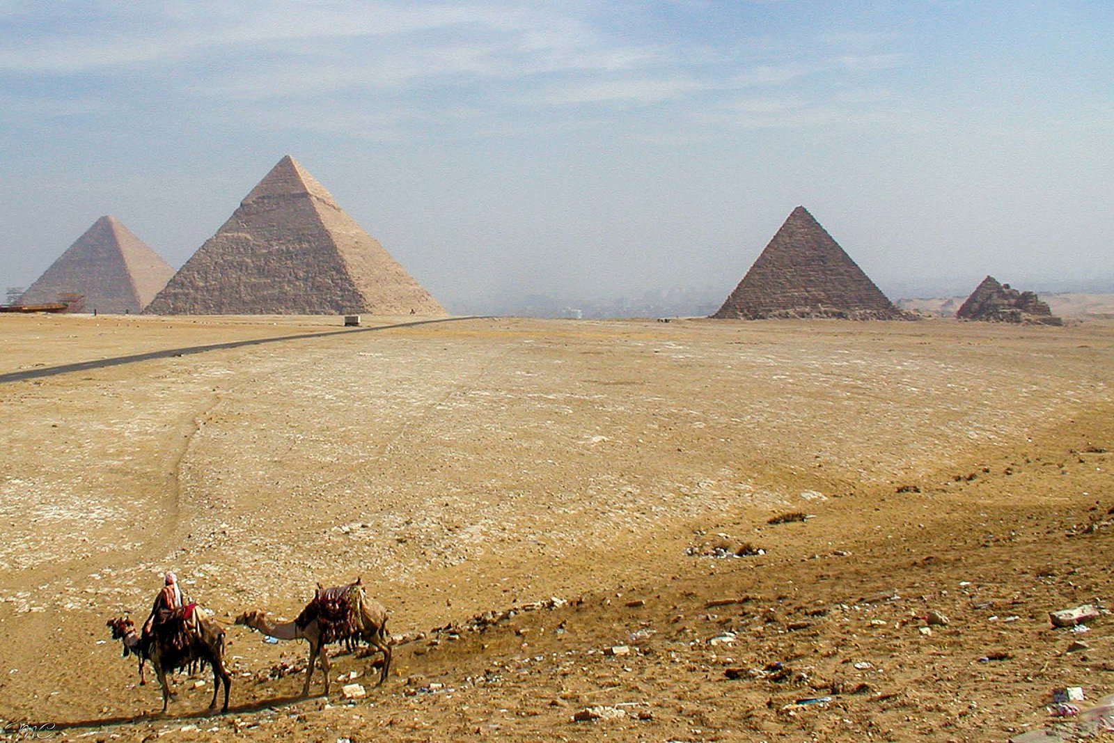 Комплекс пирамид в Гизе - Египет