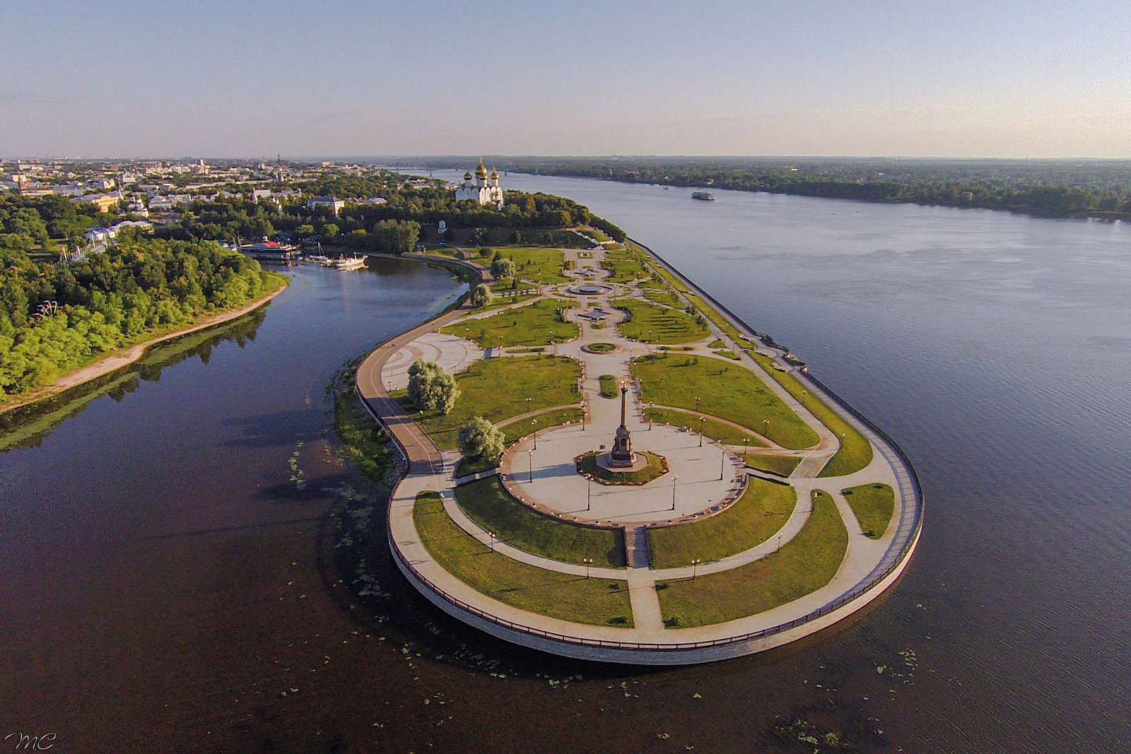 Парк Стрелка - Ярославская и Костромская области