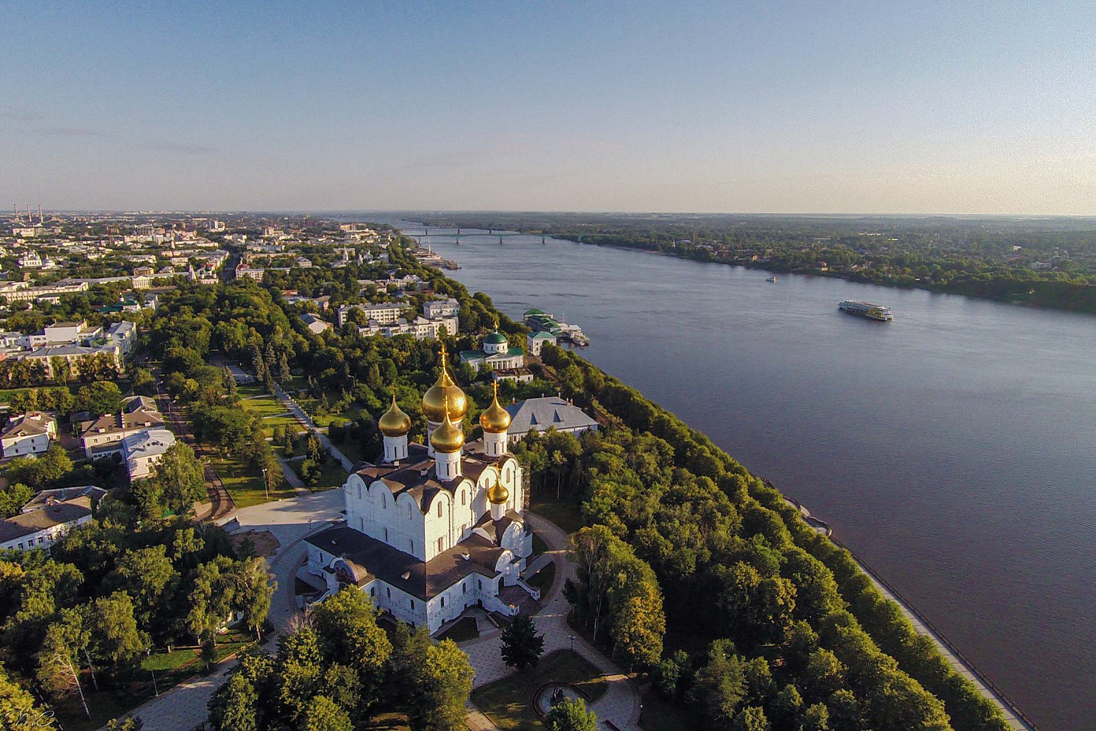 Успенский Кафедральный собор - Ярославская и Костромская области