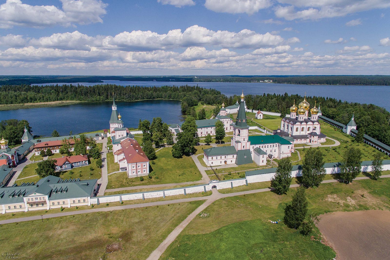Валдайский Иверский Богородицкий Святоозерский мужской монастырь - Новгородская область