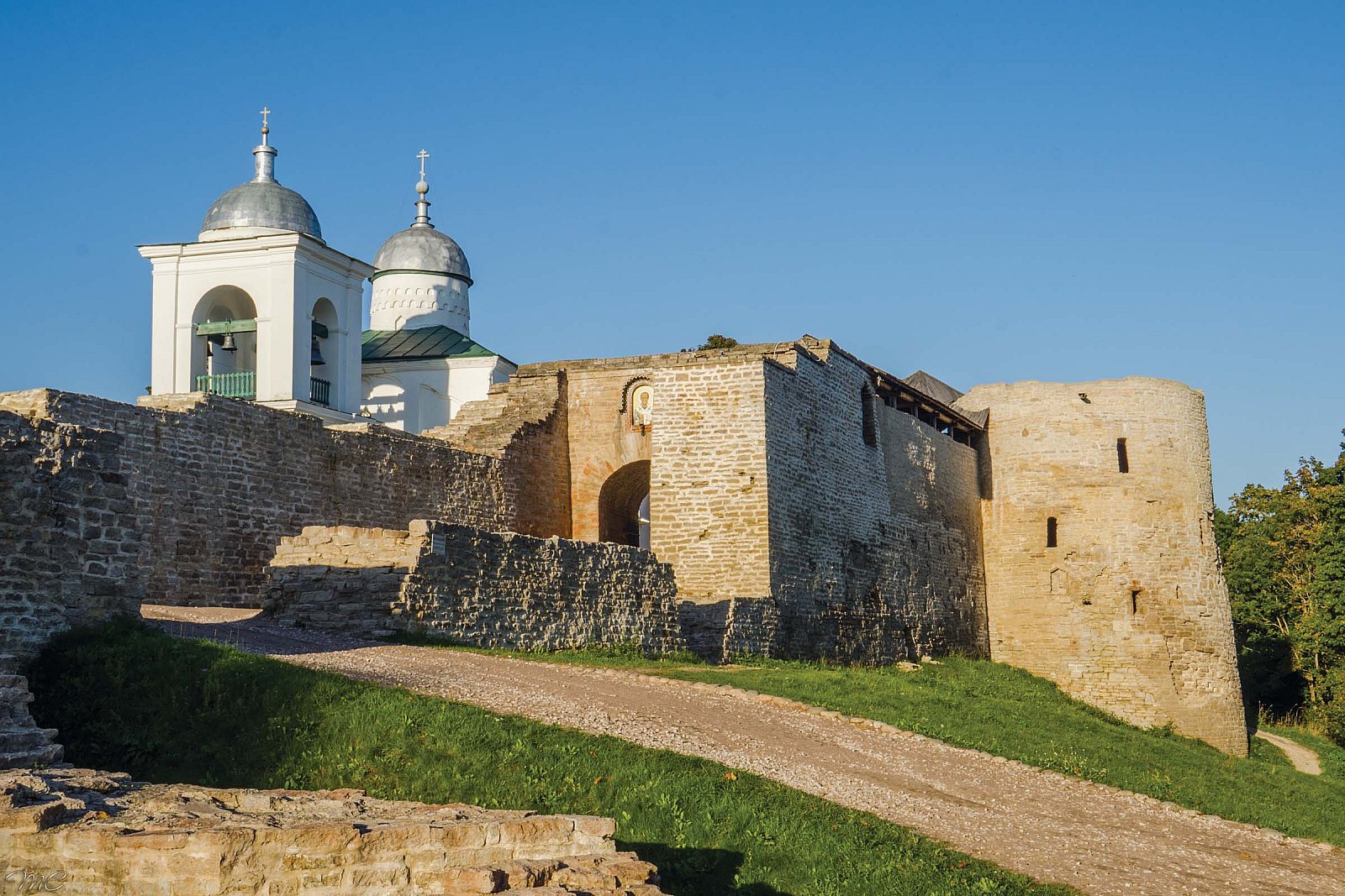 Изборская крепость - Псковская область