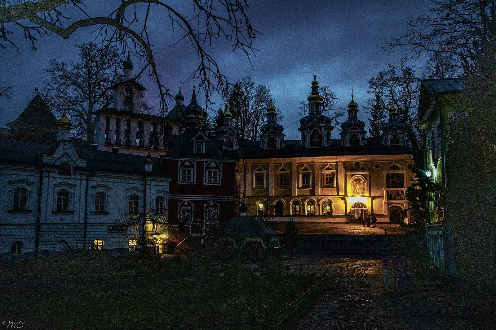 Свято-Успенский Псково-Печерский монастырь - Псковская область