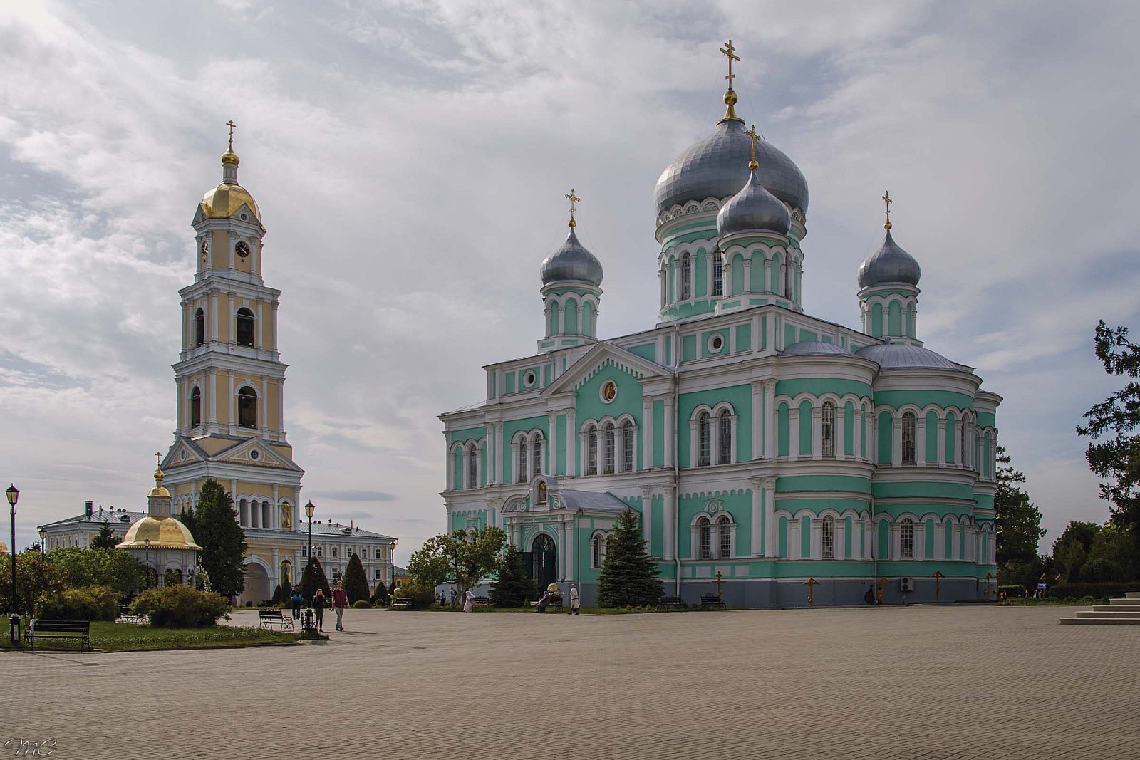 Свято-Троицкий Серафимо-Дивеевский женский монастырь - Нижегородская область